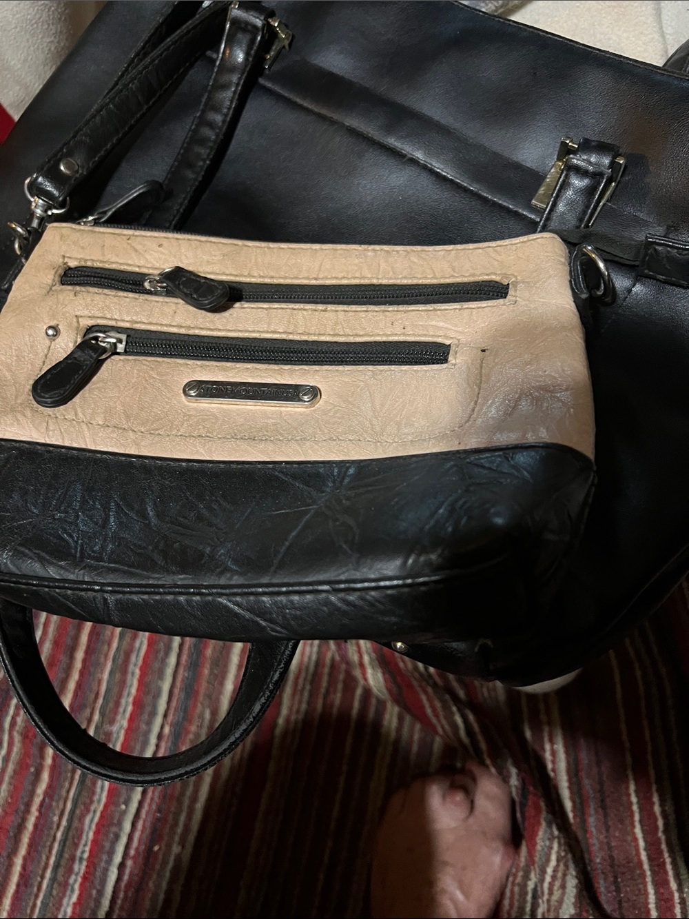 Purse - Picture 1 of 3